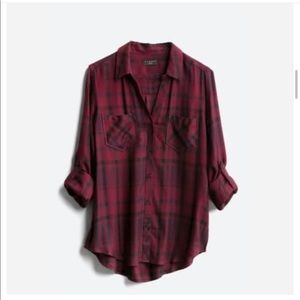 Tinsel Hattie Two Pocket Button Down Top